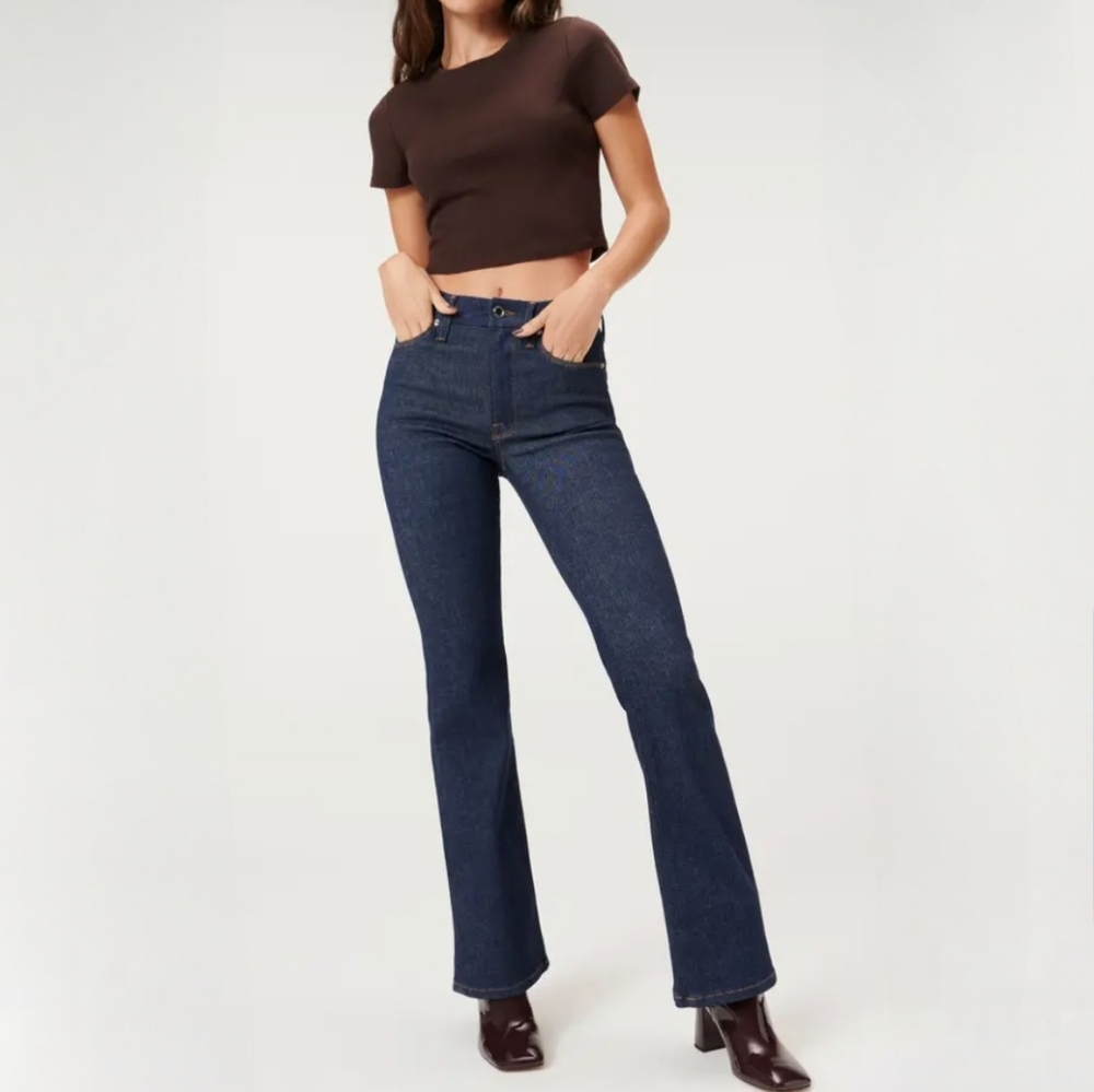 Good American Calik Denim Always Fits Classic Bootcut Jeans 6-12 NWT